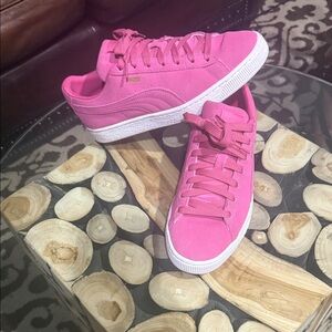 Puma Pink Women's Sneakers